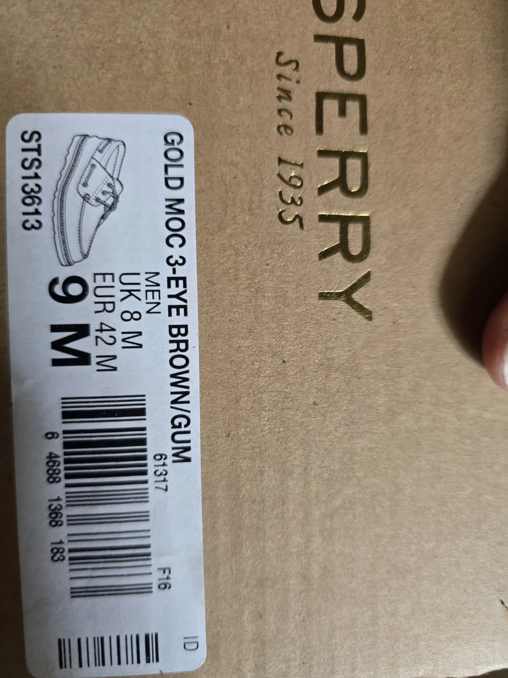 Sperry Brown Leather Boat Shoe - Classic Lace-Up Men’s Deck Shoe